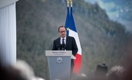 Discours d’Izieu : François Hollande corrige Valls