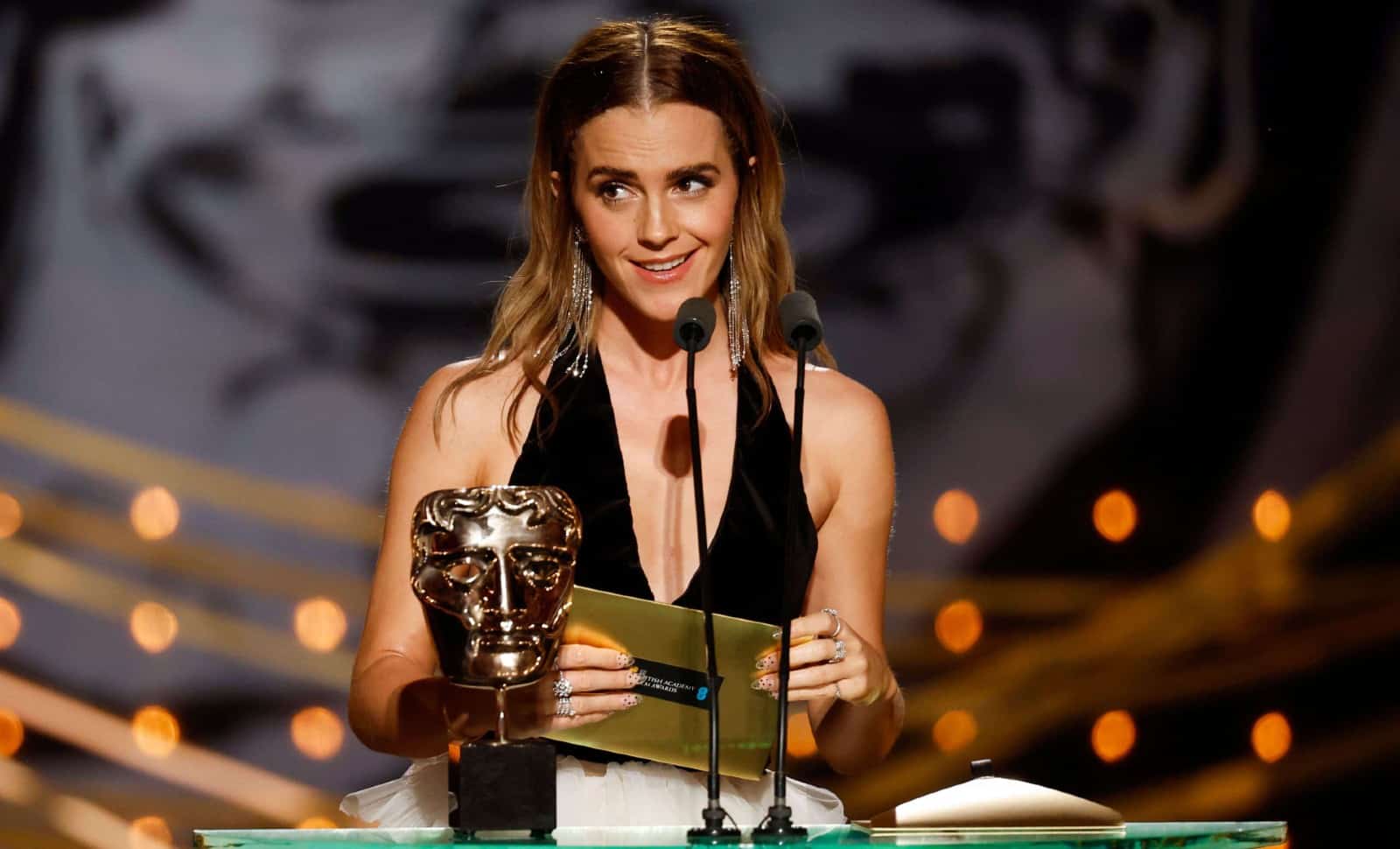 Bafta 2023 emma watson - скачайте изображение на андройд