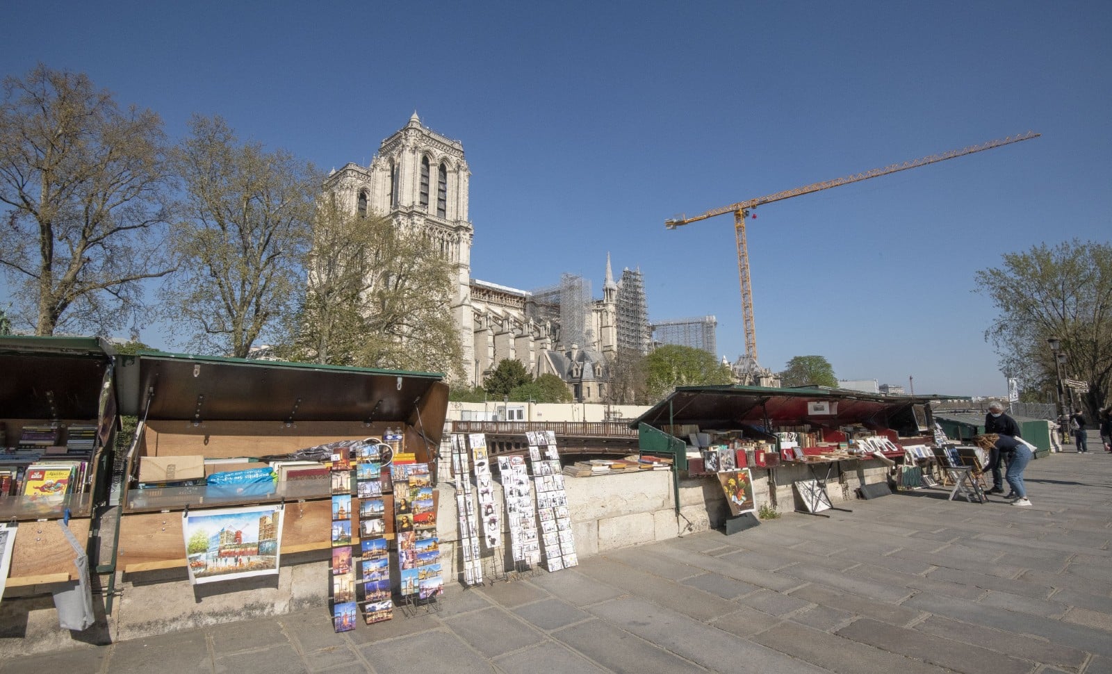 Appel des intellectuels en faveur des bouquinistes de Paris lors des Jeux olympiques de 2024