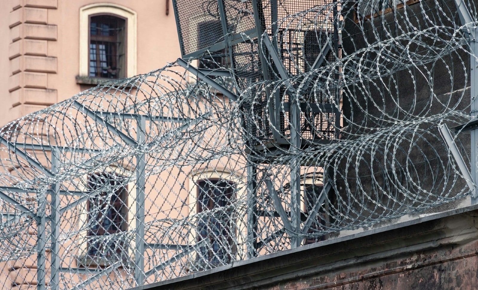 Prison: une réforme nécessaire et urgente