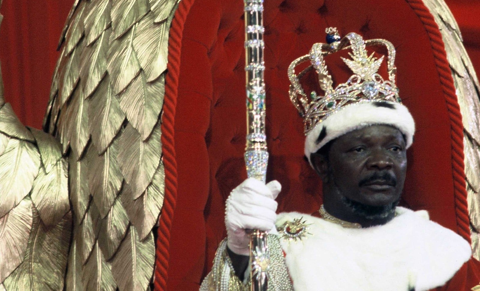 Françafrique: un trône qui gêne?