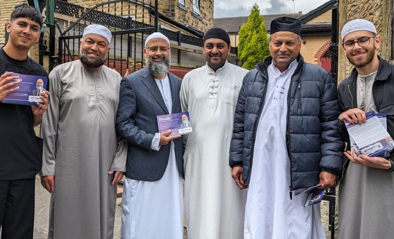 Au Royaume Uni, les musulmans prennent leur autonomie politique