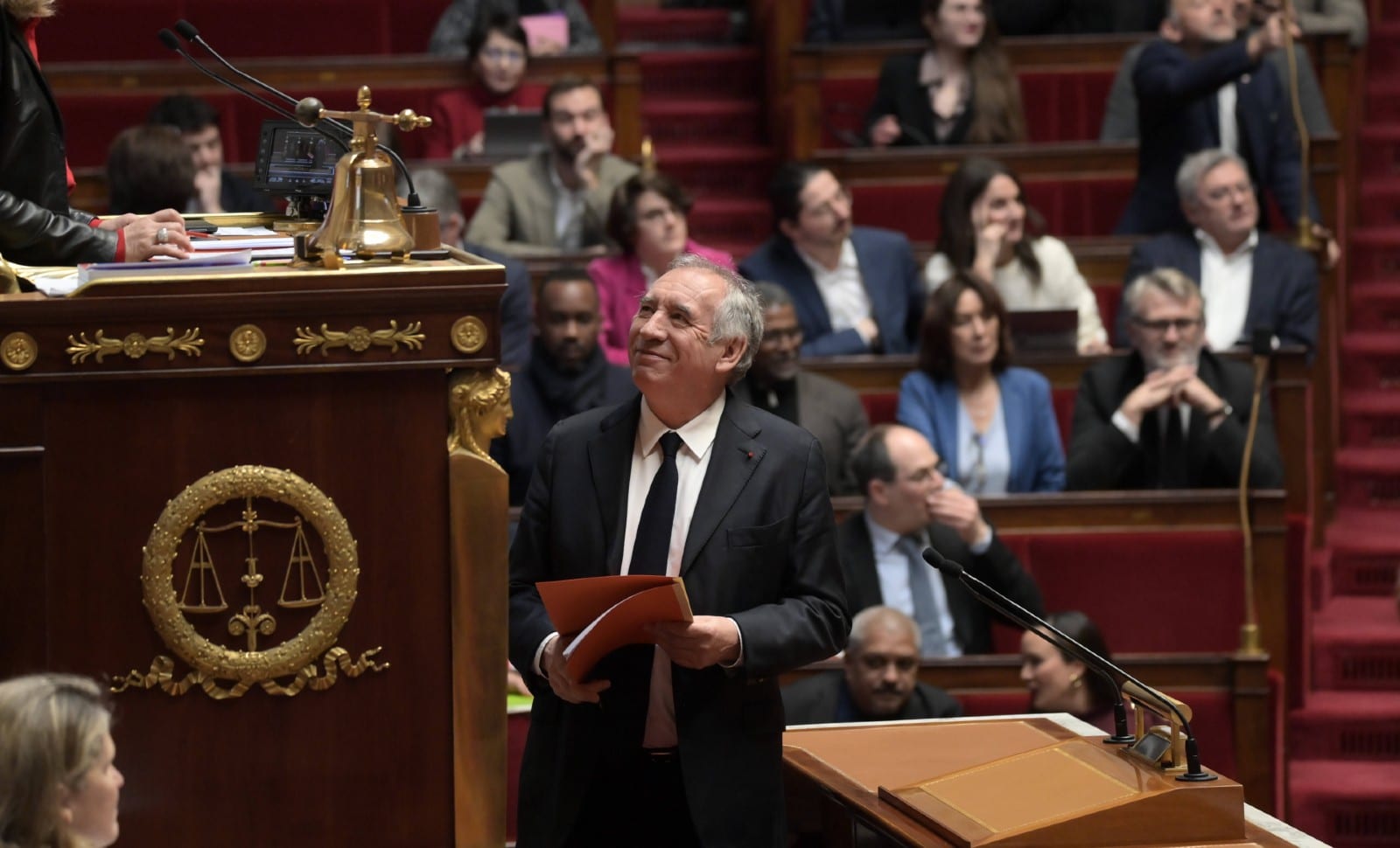 Discours de politique générale: non, Bayrou n’a pas brassé du vent