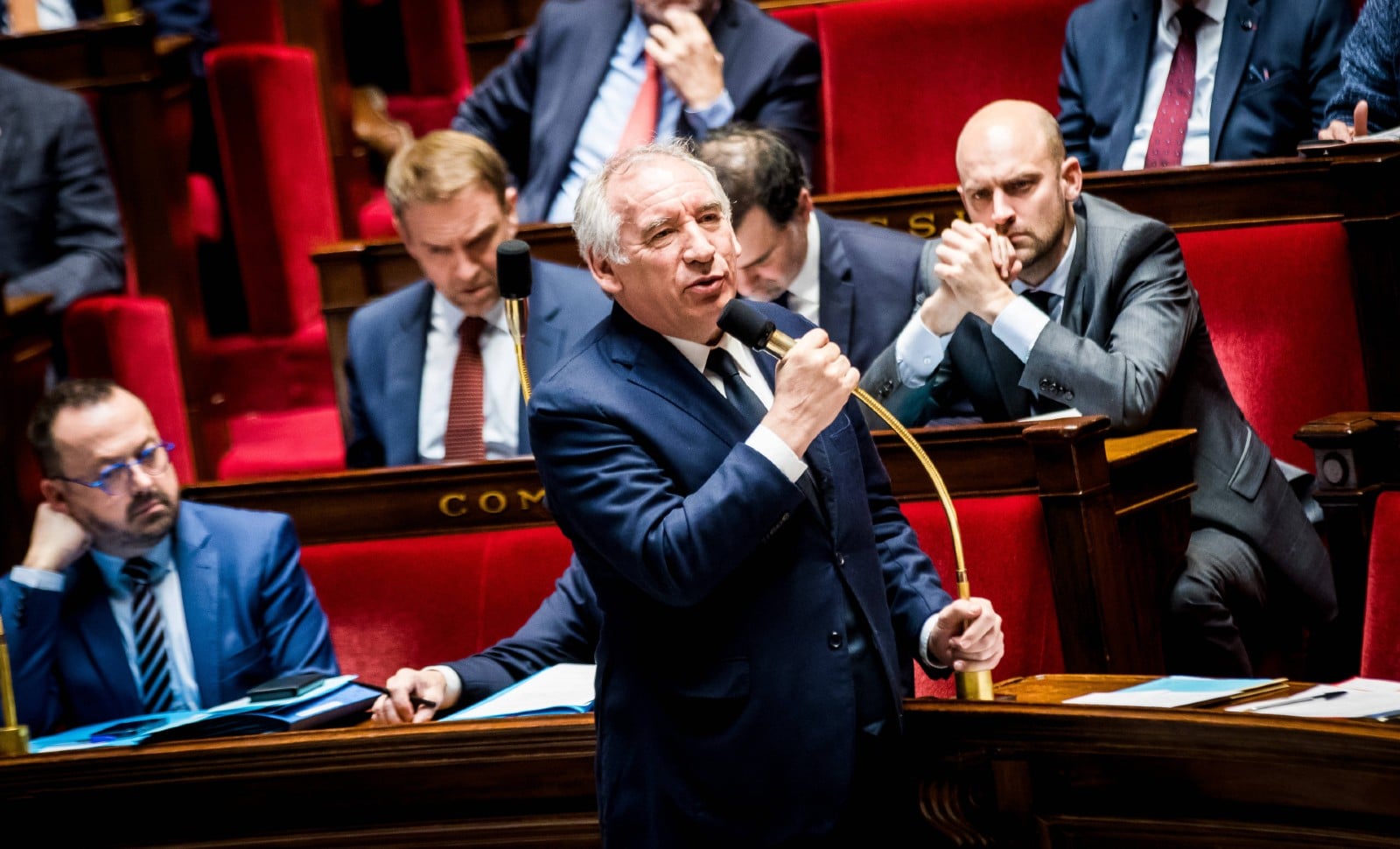 Bayrou menacé de « grand remplacement » par le PS